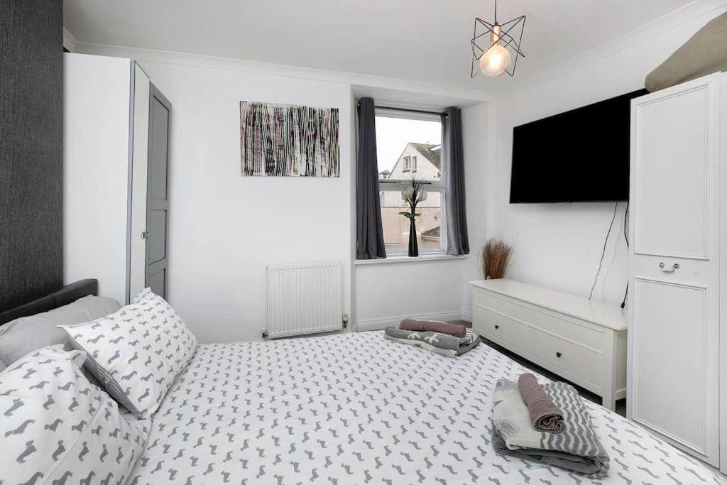 Beach Front Flat Shaldon With Parking Exteriör bild