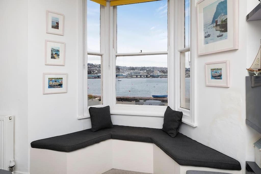 Beach Front Flat Shaldon With Parking Exteriör bild
