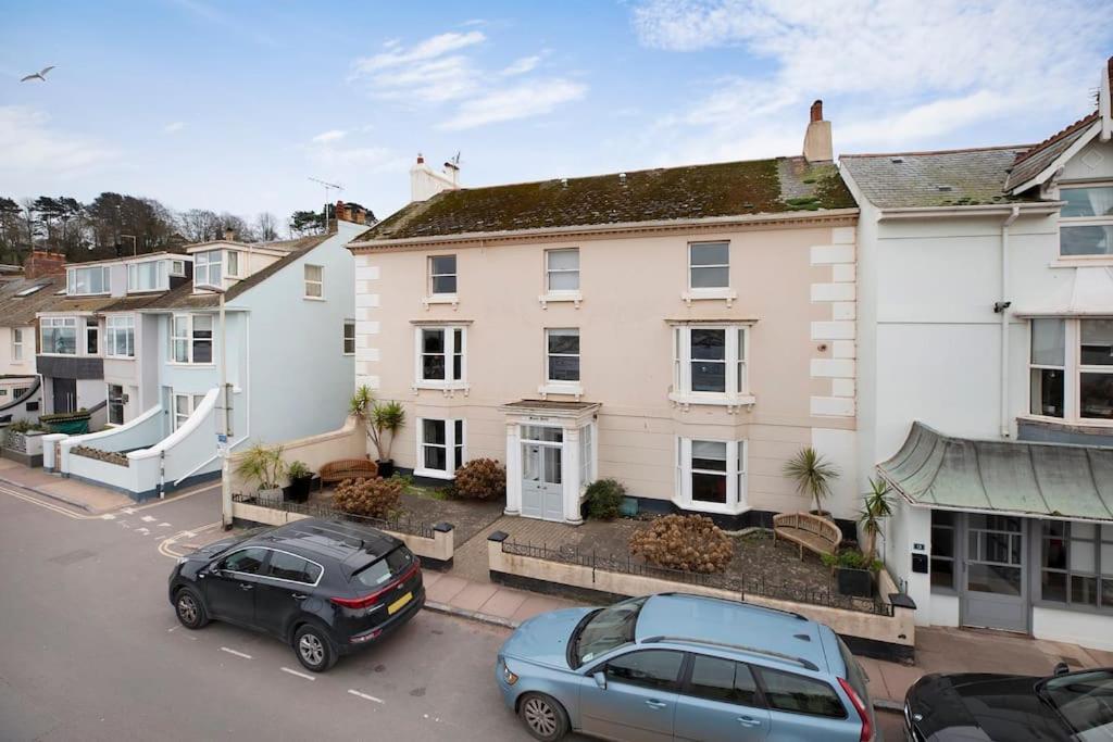 Beach Front Flat Shaldon With Parking Exteriör bild