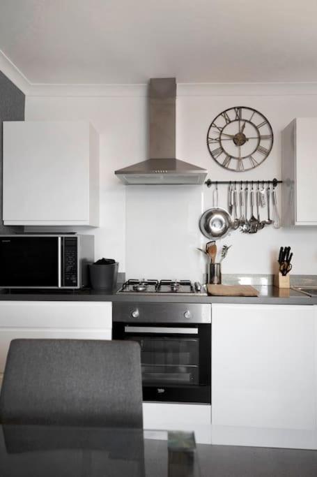 Beach Front Flat Shaldon With Parking Exteriör bild
