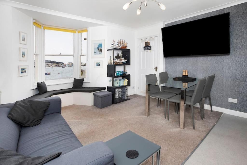 Beach Front Flat Shaldon With Parking Exteriör bild